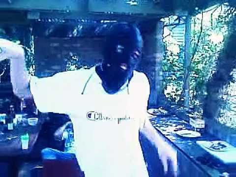 Gimp_Mask_Melbourne_Shuffle_PINCHY