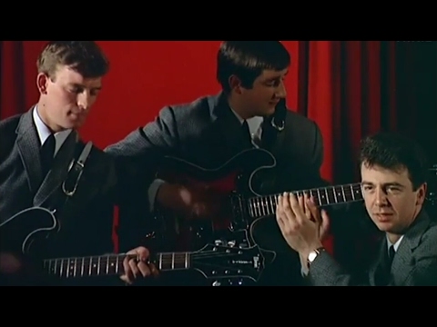 Unit Four Plus Two - "Never Been In Love Like This Before" (1965)