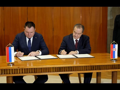 Ministar Dačić i ministar MUP RS Budimir-sastanak i potpisivanje sporazuma