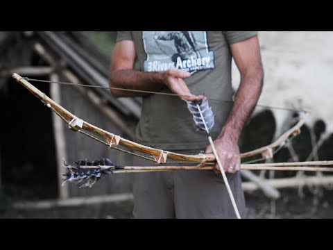 The Ultimate Primitive SURVIVAL BOW? Cable Backed Bow Build