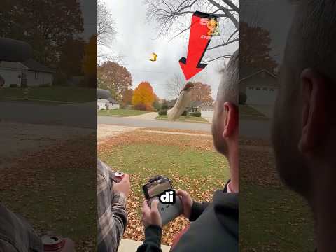 Cowok Ini Punya Drone Kuntilanak untuk Menakut-nakuti Orang!