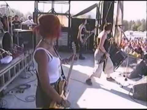 Kittie-Spit-Live Ozzfest 2000