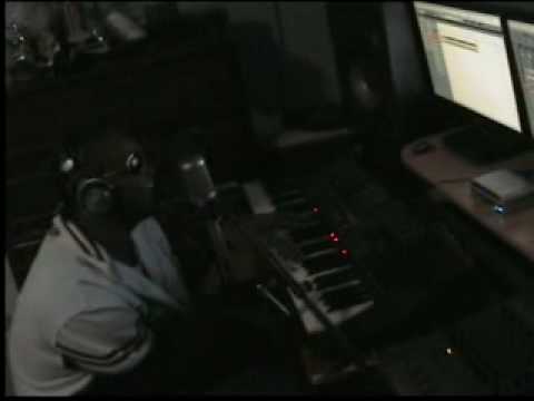 Lil.Randall_-_In The DJ.Rudy Studio_-_2009