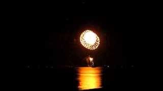 preview picture of video 'Asharoken 4th of July Fireworks 2013.'