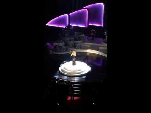 Mariah Carey - Vision Of Love Vegas #1 to infinity 5/16/15