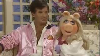 Lauryn Hill | Doo-Wop (That Thing) | Muppets Mashup