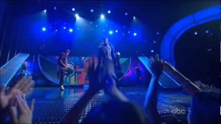 Chris Brown - Turn Up The Music (Billboard Music Awards 2012)