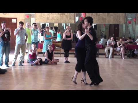 Sigrid Van Tilbeurgh & Dominic Bridge