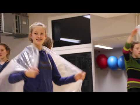 "Gedenken in Wöbbelin" - Tanztheater Lysistrate "Die lautlose Welt der Anne Frank" (Impressionen)