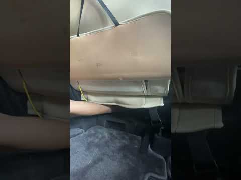 Do you like this Sienna white custom seat cover #sienna #car #toyota #seatcover