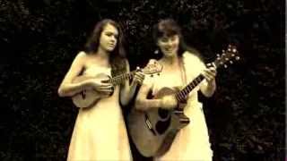 Auld Lang Syne - by THE COWBOY SWEETHEARTS Laurie and Callie Lewis
