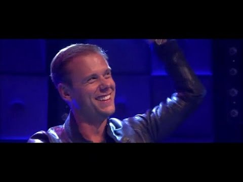 Armin van Buuren ft. Eric Vloeimans - Embrace - RTL LATE NIGHT