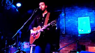 They're On to Me by Ari Hest at the Evening Muse 05-04-2012