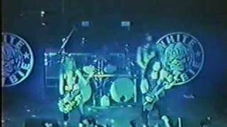 White Zombie - Spiderbaby (Yeah-Yeah-Yeah)/Thunderkiss &#39;65 LIVE &#39;93