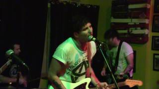 Sonic Avenues:::Canadian band @ World Famous 10-31-16