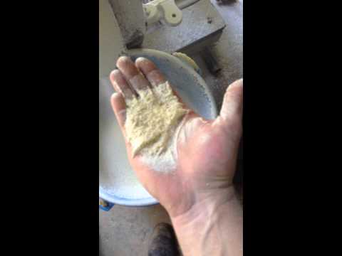 Grinding cornmeal on the gristmill part 2