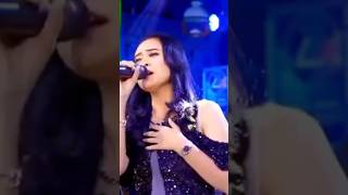 Download lagu Hitam bukan putih @ Nurma Paejah Adella mp3