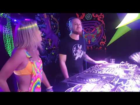 Rocket Science 11 Krystal Ravegirl b2b Ross Fader