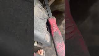 Impala ss 5.3 motor serpentine belt removal fastes way to do it and cheaper ! 👍🏻👍🏻👍🏻 rapido!!!