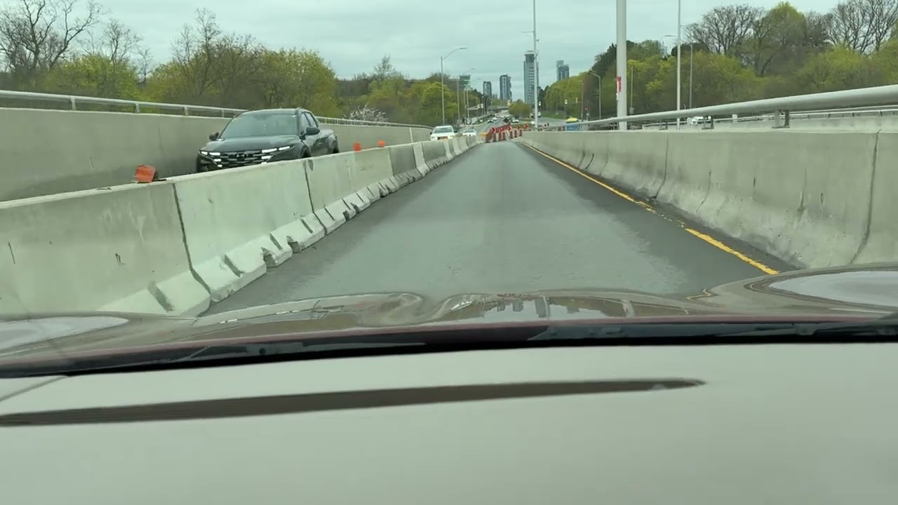 **SOLD on the CCC Buy-It-Now Lot** Sub-90K km 2003 Chevrolet Corvette Convertible 50th Anniversary 6-Speed Manual