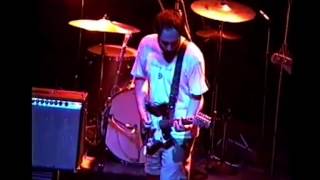 Built To Spill show from 95 perform Stab