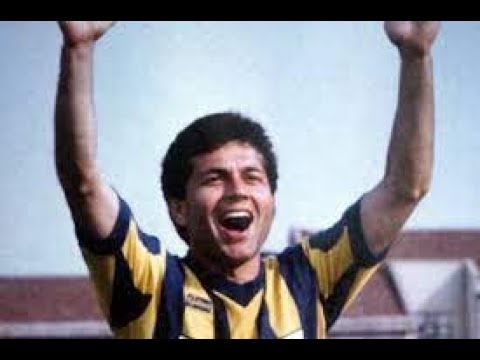 1988 1989 Fenerbahçe Konyaspor AYKUT KOCAMAN ATIYOR ŞAMPİYONLUK GELİYOR 37.Hafta Maçı