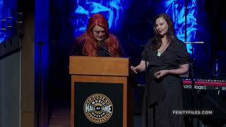 RAW VIDEO: Wynonna &amp; Ashley Judd at Country Music Hall of Fame in Nashville (NEW)