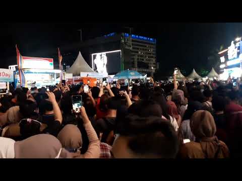 Noah - Yang Terdalam. merinding nyanyi semua, penonton nya penuh banyak banget