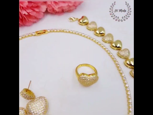 طقم زركون ذهبي دقة ألماس قلب لمعة رهيبة