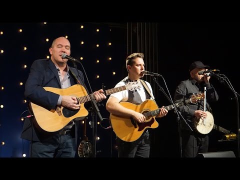 The High Kings - 'Nancy Spain' I The Bridge 909 In Studio