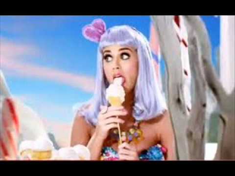 Kate Perry California Gurls ft. Snoop Dog