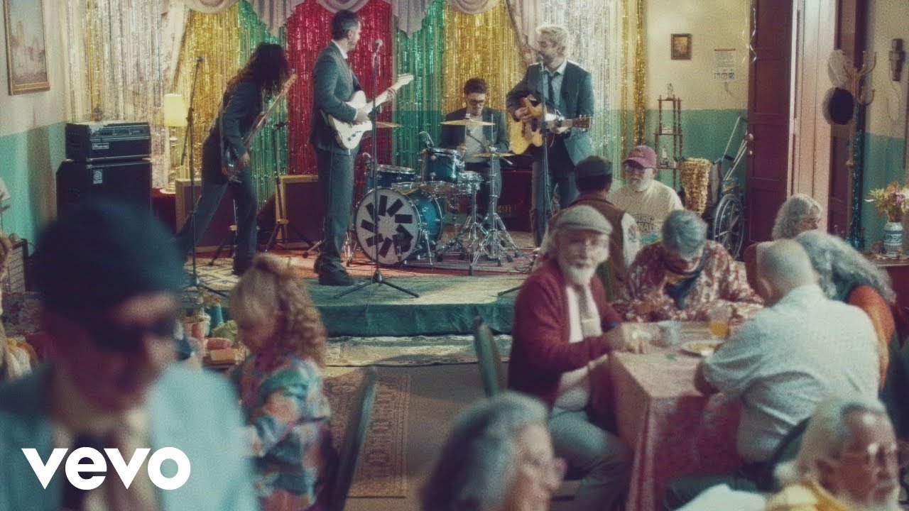 Morat - Me Mata (Video Oficial)