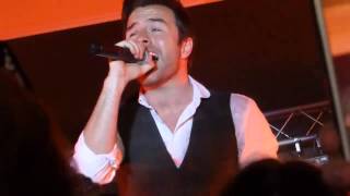 preview picture of video 'Shane Filan - Knee deep in my heart - Bridgwater, Blake Hall'