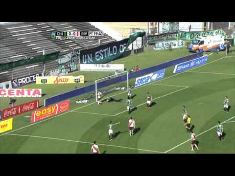 Manotazo salvador de Tauber. Chicago 0 River 0.Fecha 23.Torneo Primera División 2015.FPT