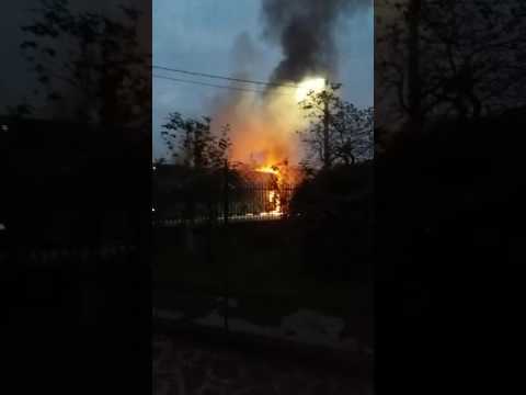 Autobus va a fuoco in via Garibaldi Agnadello (CR) 28 ottobre 2016