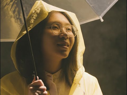 Kieron Lee, Chloe Ho - Raincoat (Official Video)
