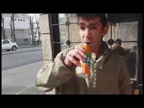 Петко Вандала пие ЧАЙ