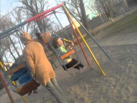 Guess Who - "Tot Mai Sus" feat deMoga