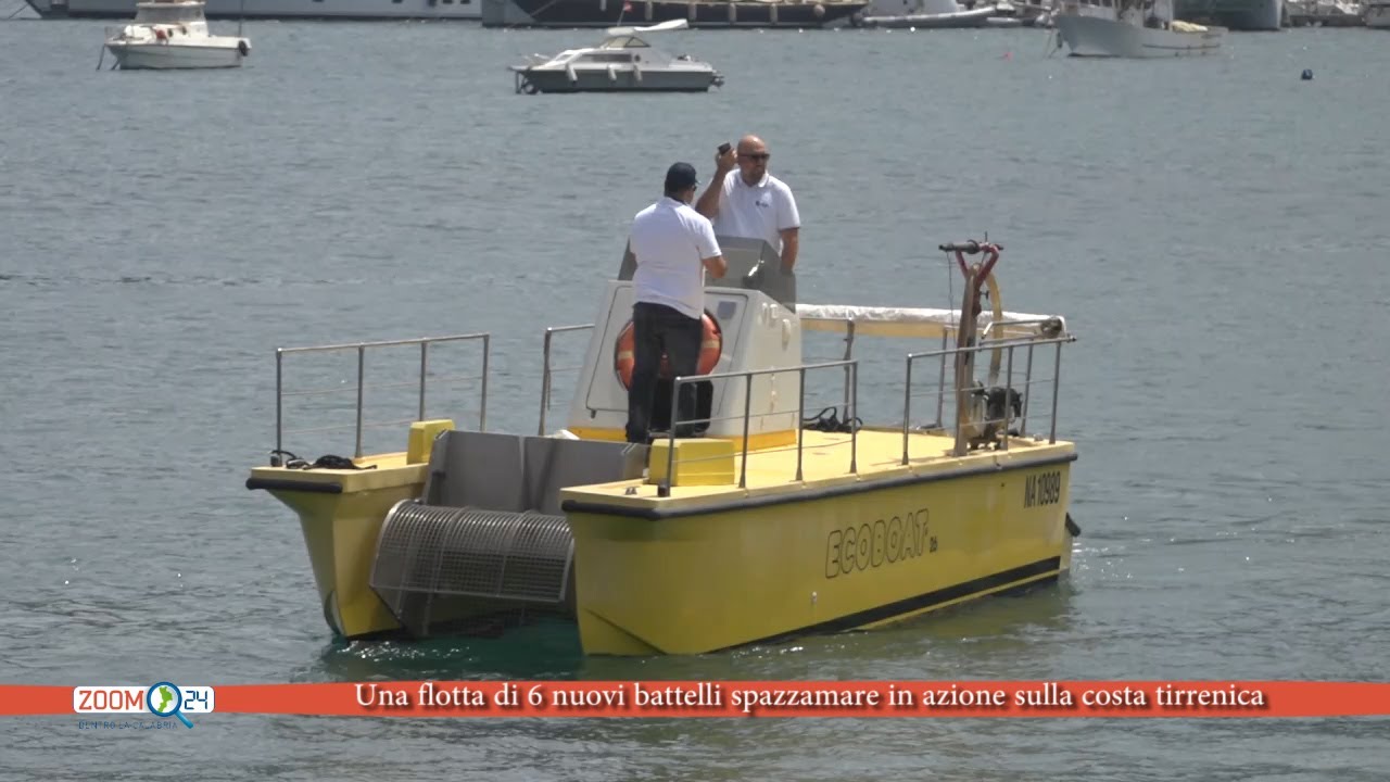 Una flotta di 6 nuovi battelli spazzamare in azione sulla costa tirrenica della Calabria (VIDEO)
