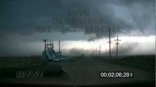 preview picture of video '6/15/2009 Kinsley, KS Destructive Wind Footage.'