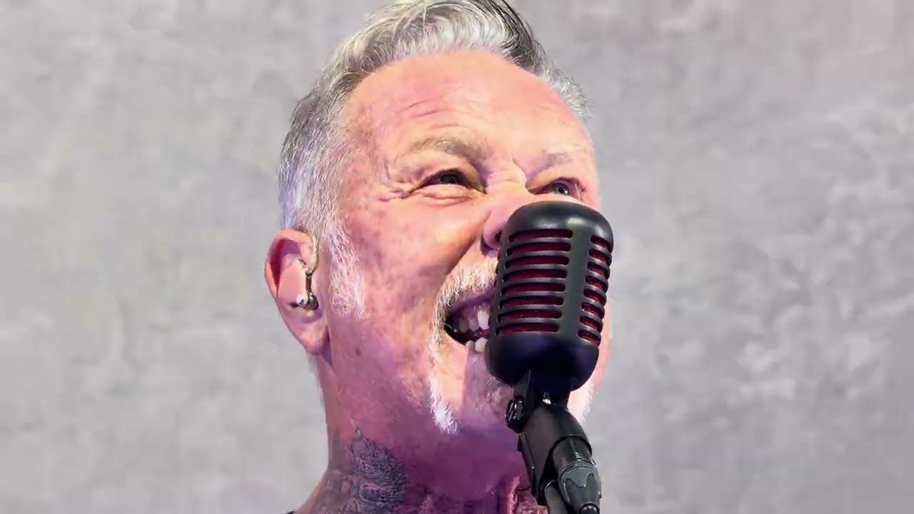 METALLICA - Enter Sandman - SPHERE - Las Vegas - YouTube