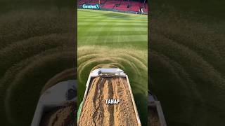 Download lagu Kenapa Lapangan Sepak Bola Ditaburi Pasir? #didyouknow #footballshorts #footballfield mp3