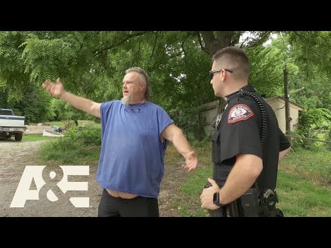 媽，你去報警吧 (alking to the Police, Mom)