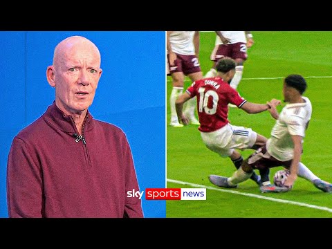 Should Man United have had a penalty for William Saliba's challenge on Matheus Cunha? | Ref Watch