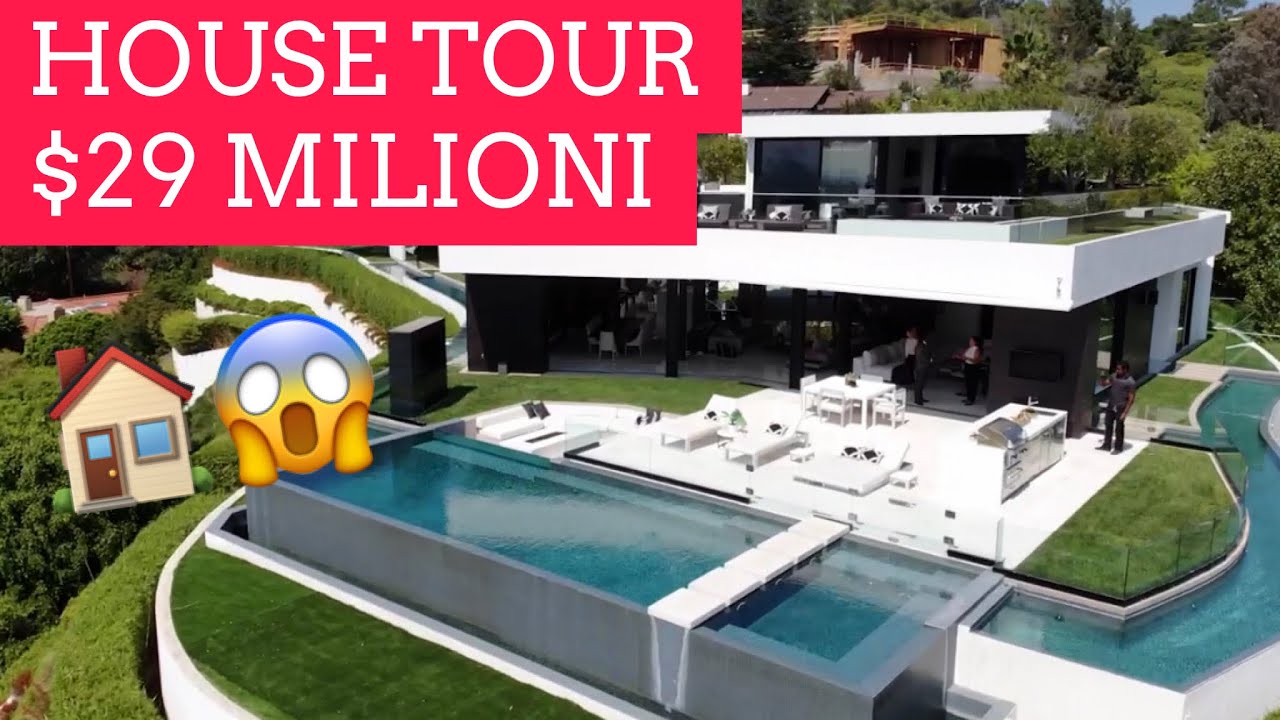 Watch Now Dentro una mega villa da $29 MILIONI a Beverly Hills: i costi che non immagini Dentro una mega villa da $29 MILIONI a Beverly Hills: i costi che non immagini