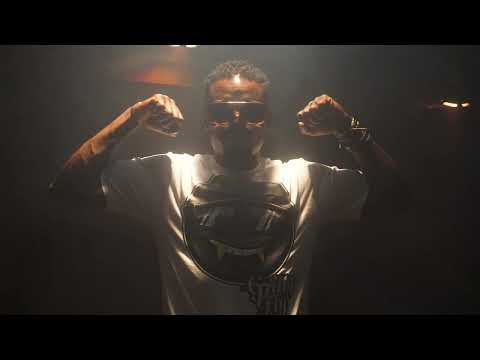 In A Dash - T Dot ft               Benji Hardaway