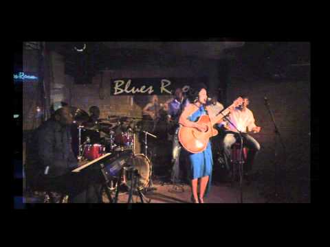 Ternielle Nelson performing Don't Know Why by Norah Jones