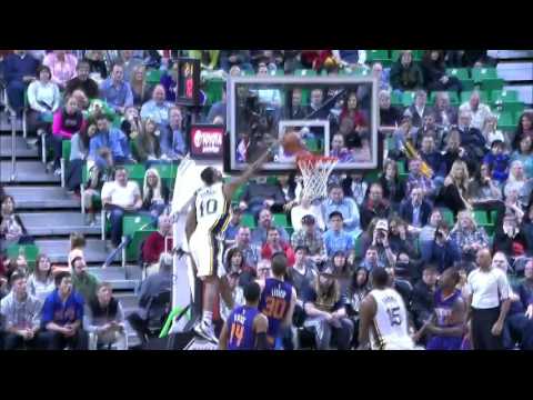 Goodness gracious, Alec Burns... Check the airtime on this dunk!!