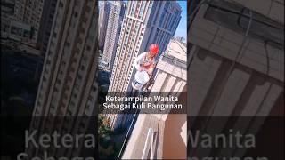 Download lagu Terharu⁉️Wanita ini rela menjadi kuli bangunan. #shorts mp3