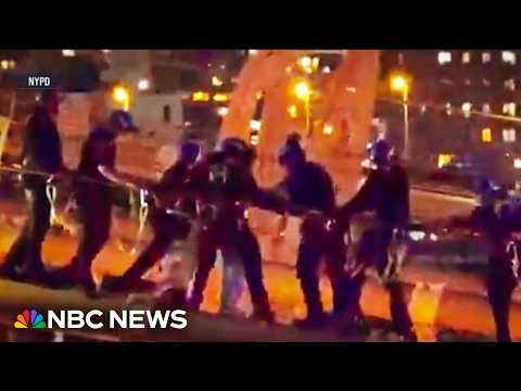 High-stakes Brooklyn Bridge rescue